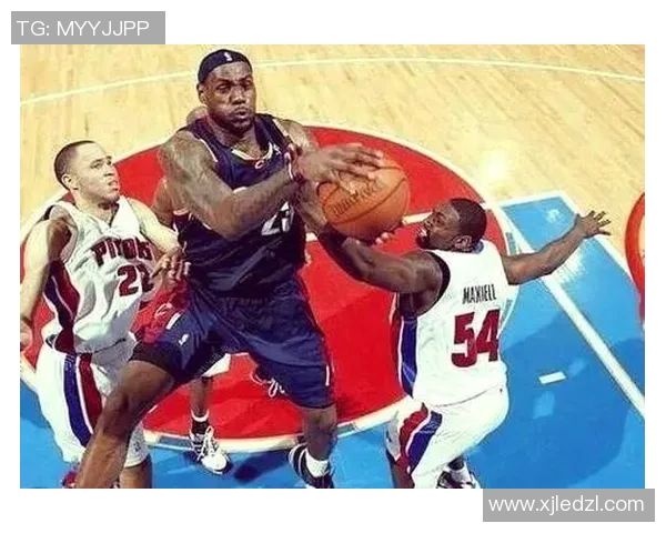 韦德与詹姆斯巅峰对决回顾:篮球传奇的荣耀与友谊之战 韦德与詹姆斯巅峰对决回顾:篮球传奇的荣耀与友谊之战