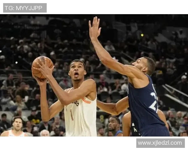 鲁迪戈贝尔在NBA赛场的统治力与防守艺术的深度解析