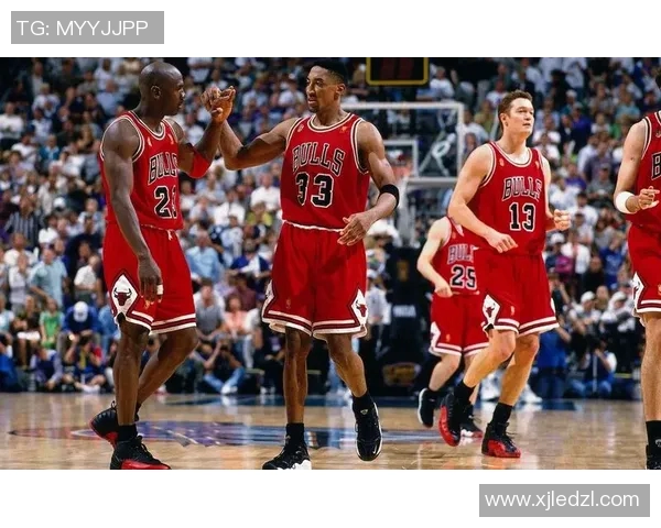 1997年NBA总决赛爵士与公牛的巅峰对决与传奇时刻回顾 1997年NBA总决赛爵士与公牛的巅峰对决与传奇时刻回顾